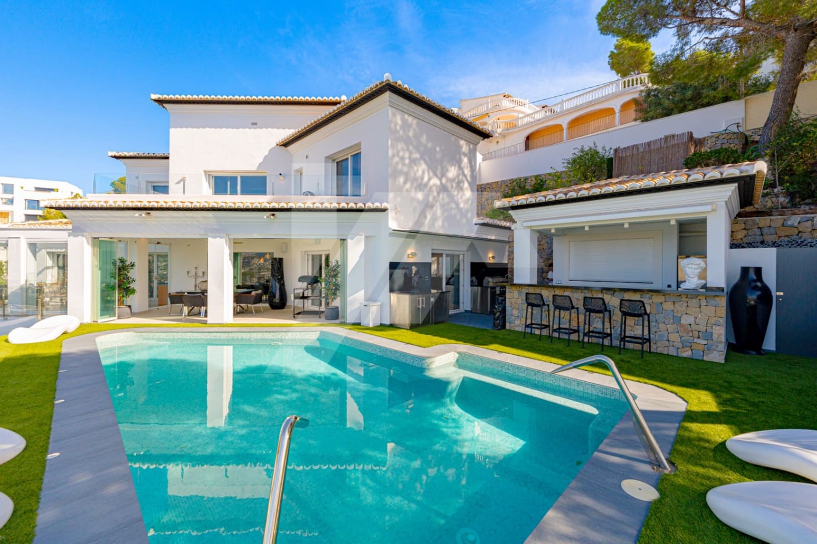 5 slaapkamer Villa te koop in Moraira met zwembad garage - € 2.495.000 (Ref: 9352152)