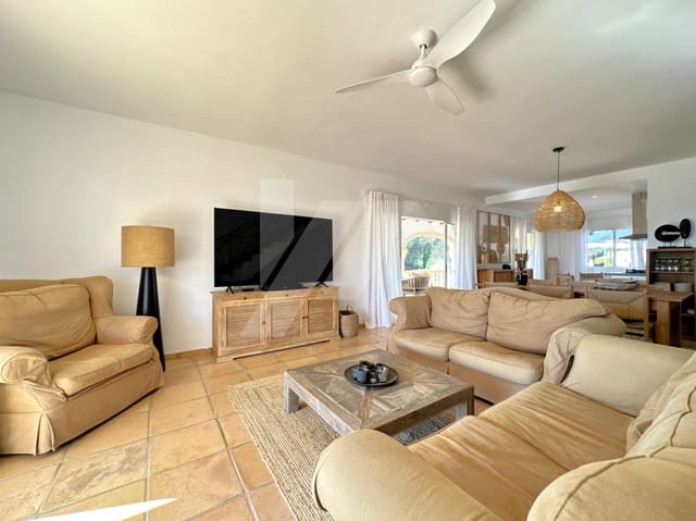 4 slaapkamer Villa te koop in Cumbre del Sol, Benitachell / Benitatxell met zwembad garage - € 1.400.000 (Ref: 9353976)