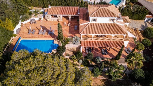 4 slaapkamer Villa te koop in Cumbre del Sol, Benitachell / Benitatxell met zwembad garage - € 1.400.000 (Ref: 9353976)
