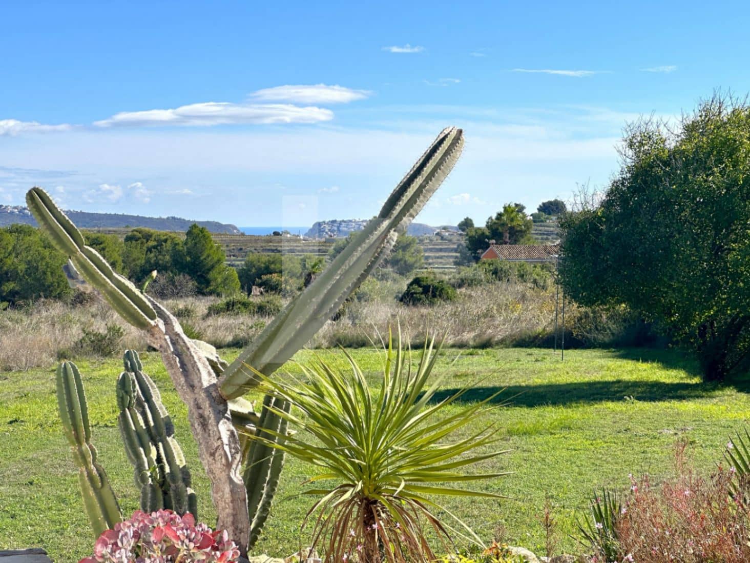 2 sypialnia Finka/Dom wiejski na sprzedaż w Moraira z basenem garażem - 879 000 € (Ref: 9360703)