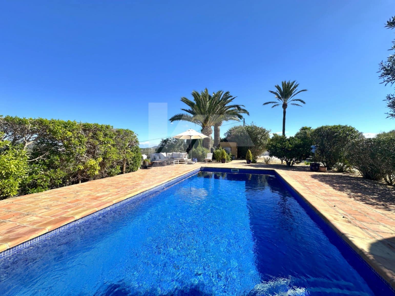 2 sypialnia Finka/Dom wiejski na sprzedaż w Moraira z basenem garażem - 879 000 € (Ref: 9360703)