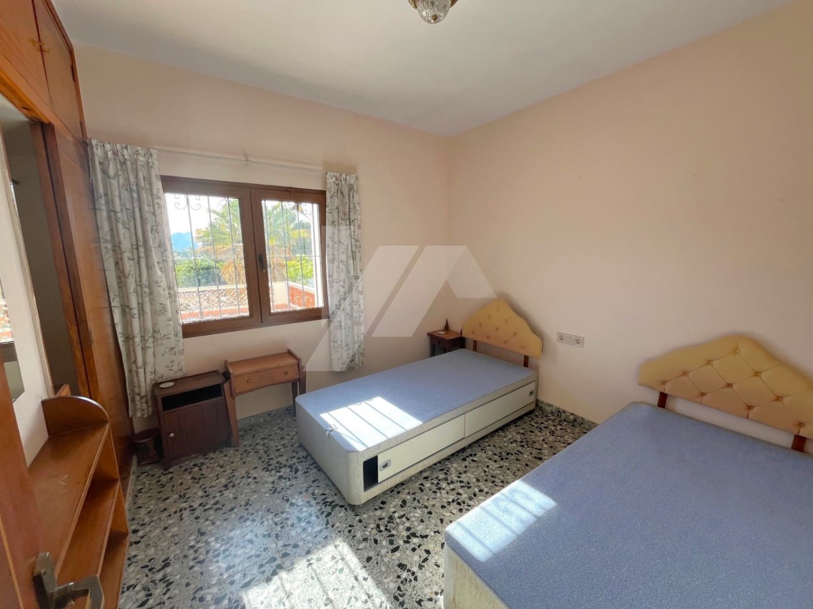 3 bedroom Villa for sale in Benissa with garage - € 720,000 (Ref: 9388773)