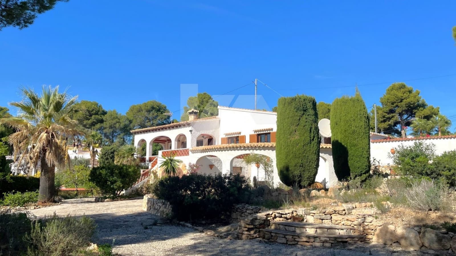 3 bedroom Villa for sale in Benissa with garage - € 720,000 (Ref: 9388773)