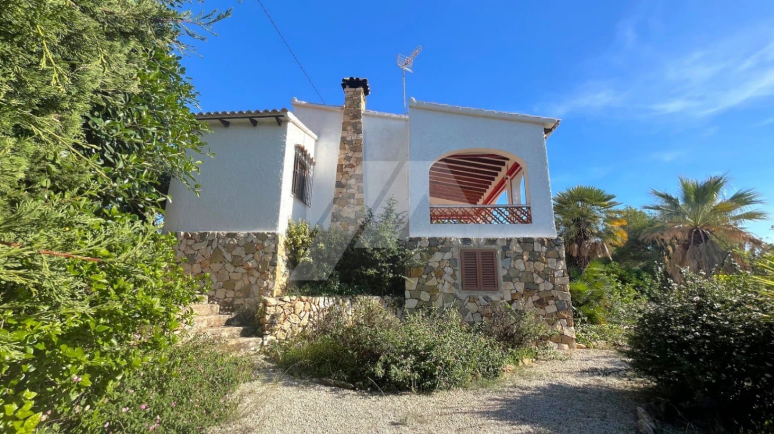 3 bedroom Villa for sale in Benissa with garage - € 720,000 (Ref: 9388773)