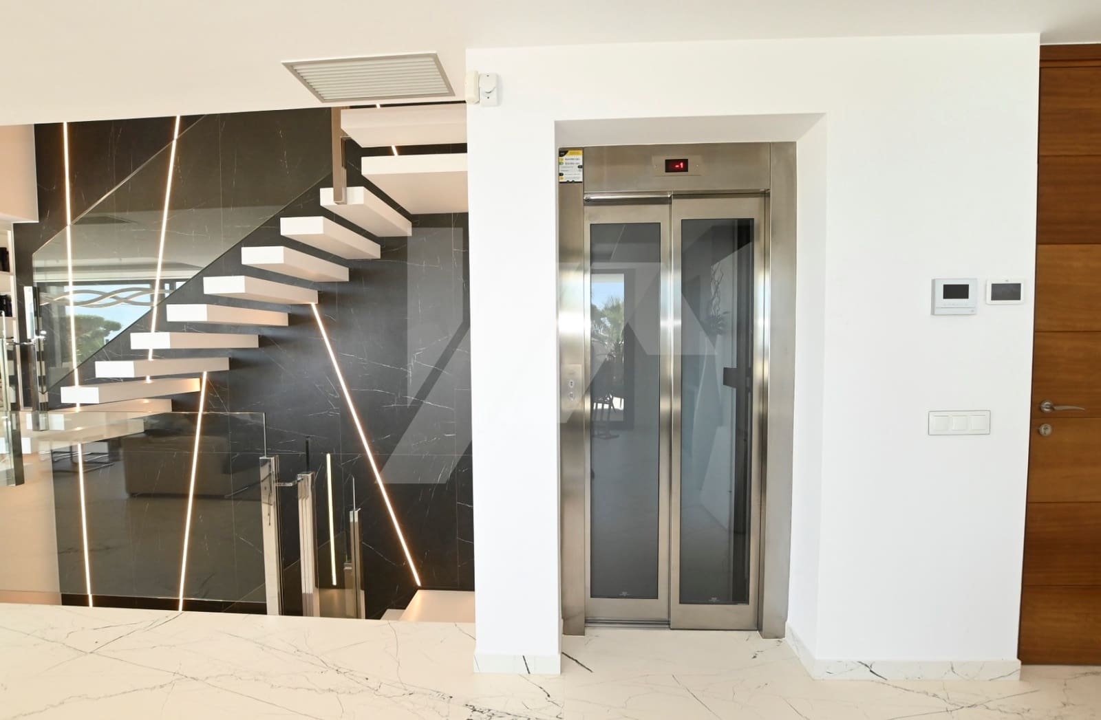 4 chambre Villa/Maison à vendre à Calpe / Calp avec piscine garage - 2 800 000 € (Ref: 9426526)