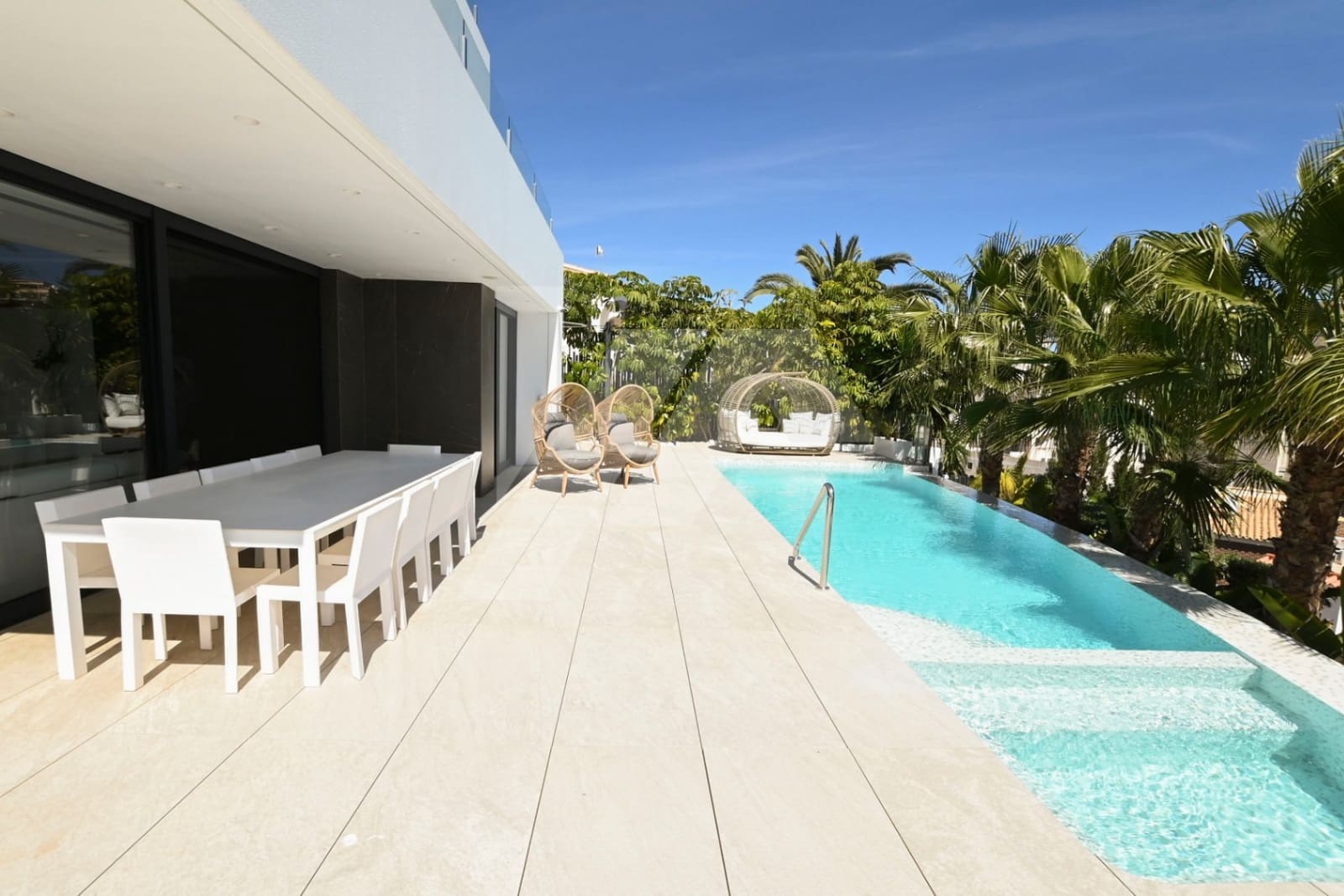 4 chambre Villa/Maison à vendre à Calpe / Calp avec piscine garage - 2 800 000 € (Ref: 9426526)