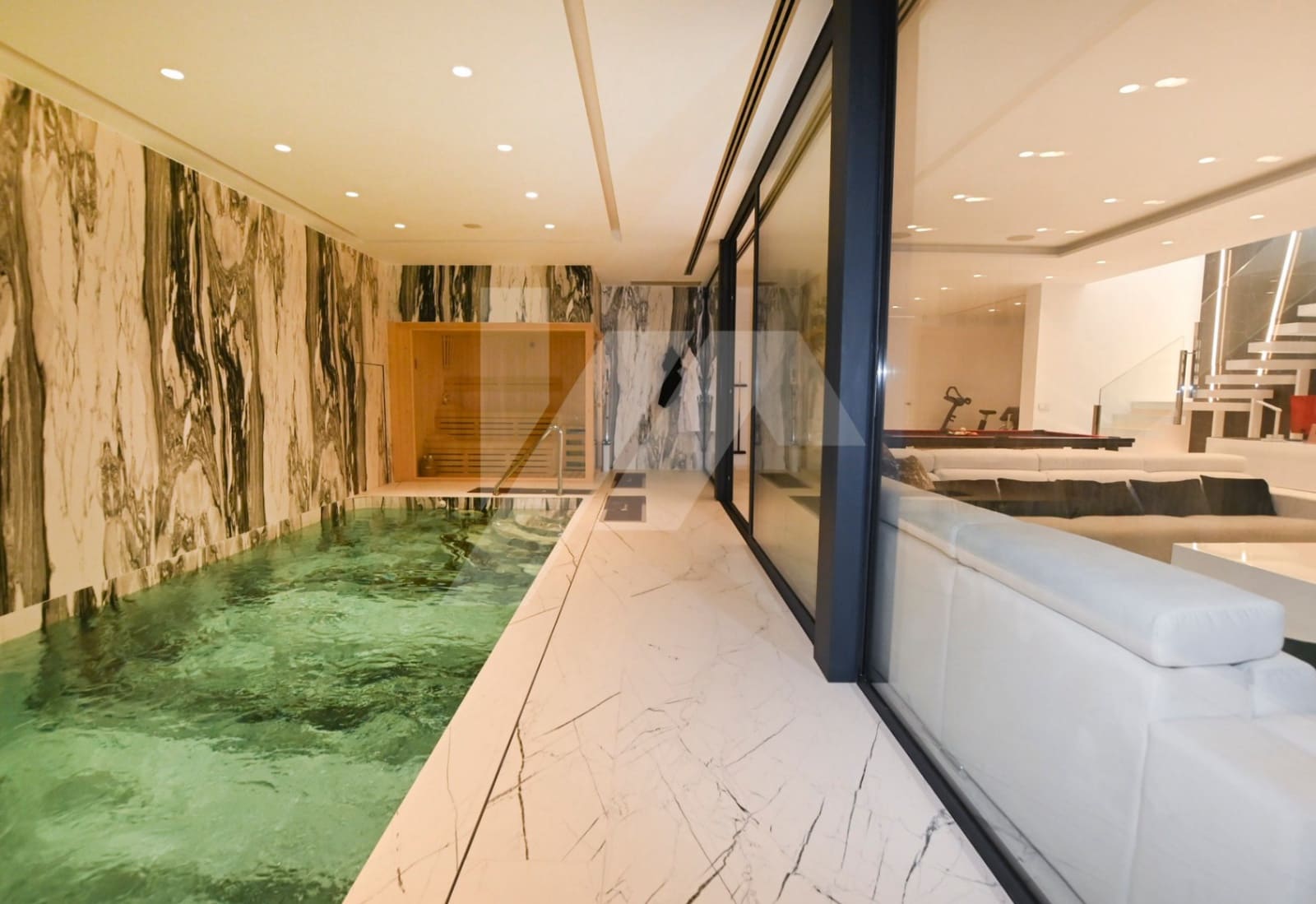 4 chambre Villa/Maison à vendre à Calpe / Calp avec piscine garage - 2 800 000 € (Ref: 9426526)