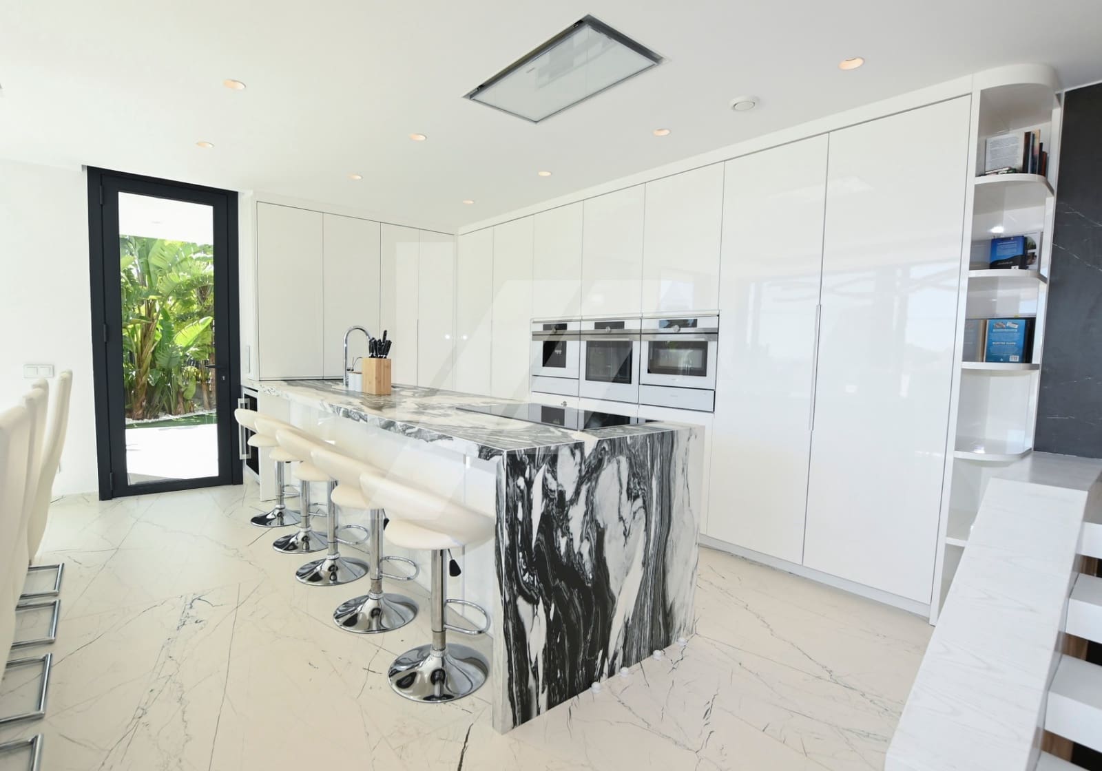 4 chambre Villa/Maison à vendre à Calpe / Calp avec piscine garage - 2 800 000 € (Ref: 9426526)