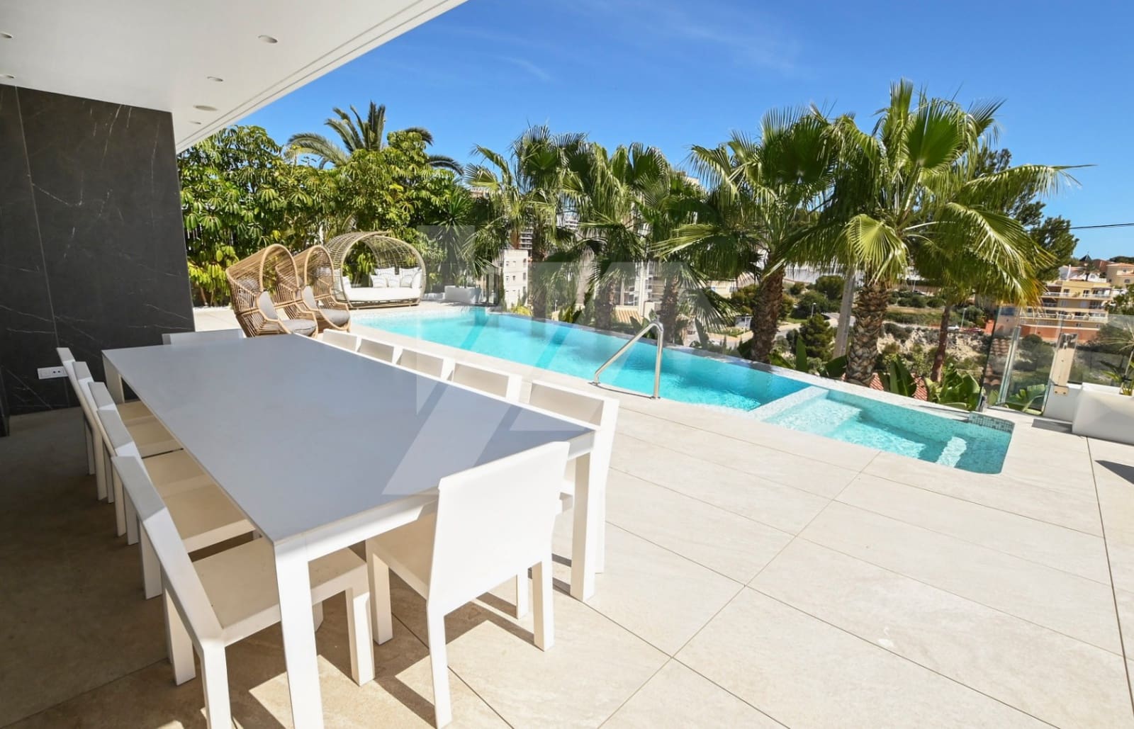 4 chambre Villa/Maison à vendre à Calpe / Calp avec piscine garage - 2 800 000 € (Ref: 9426526)