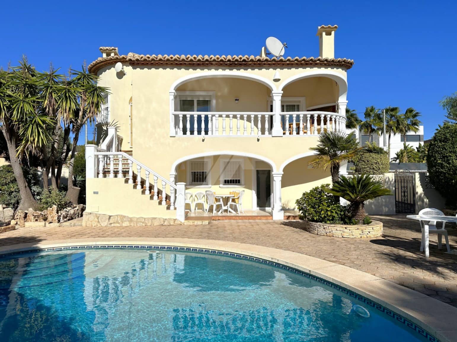 2 slaapkamer Villa te koop in Calpe / Calp met zwembad garage - € 650.000 (Ref: 9428804)