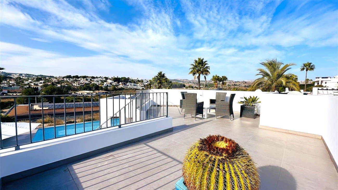 3 soverom Villa til salgs i Moraira med svømmebasseng garasje - € 1 050 000 (Ref: 9449859)