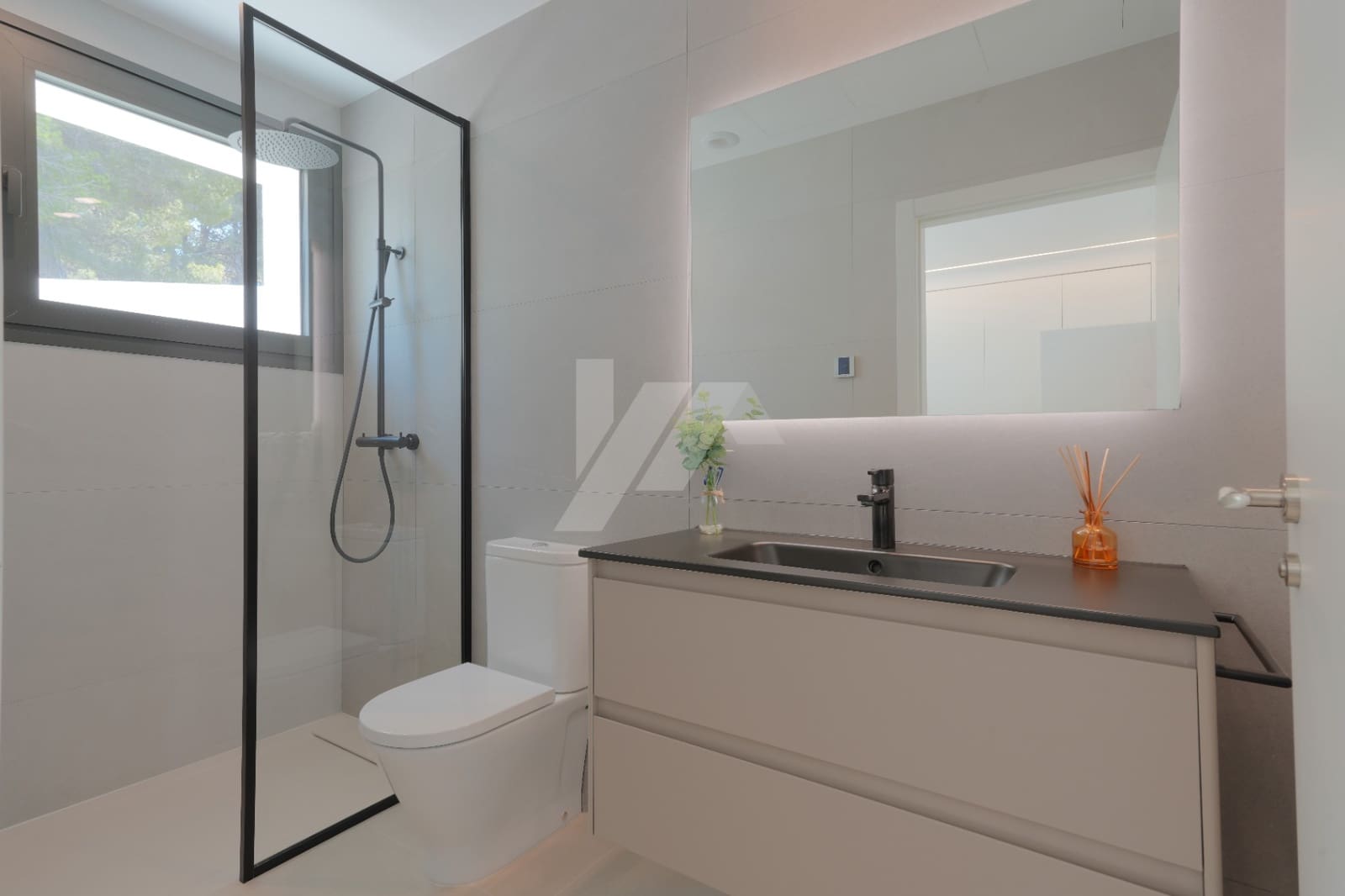 4 slaapkamer Villa te koop in Moraira met zwembad garage - € 1.499.000 (Ref: 9451409)