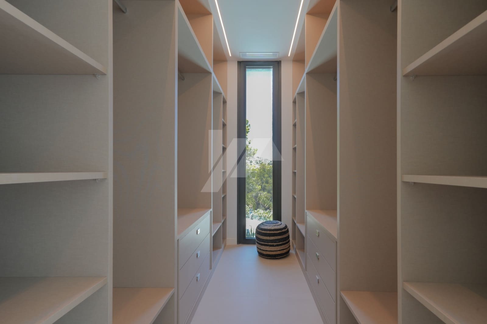 4 slaapkamer Villa te koop in Moraira met zwembad garage - € 1.499.000 (Ref: 9451409)