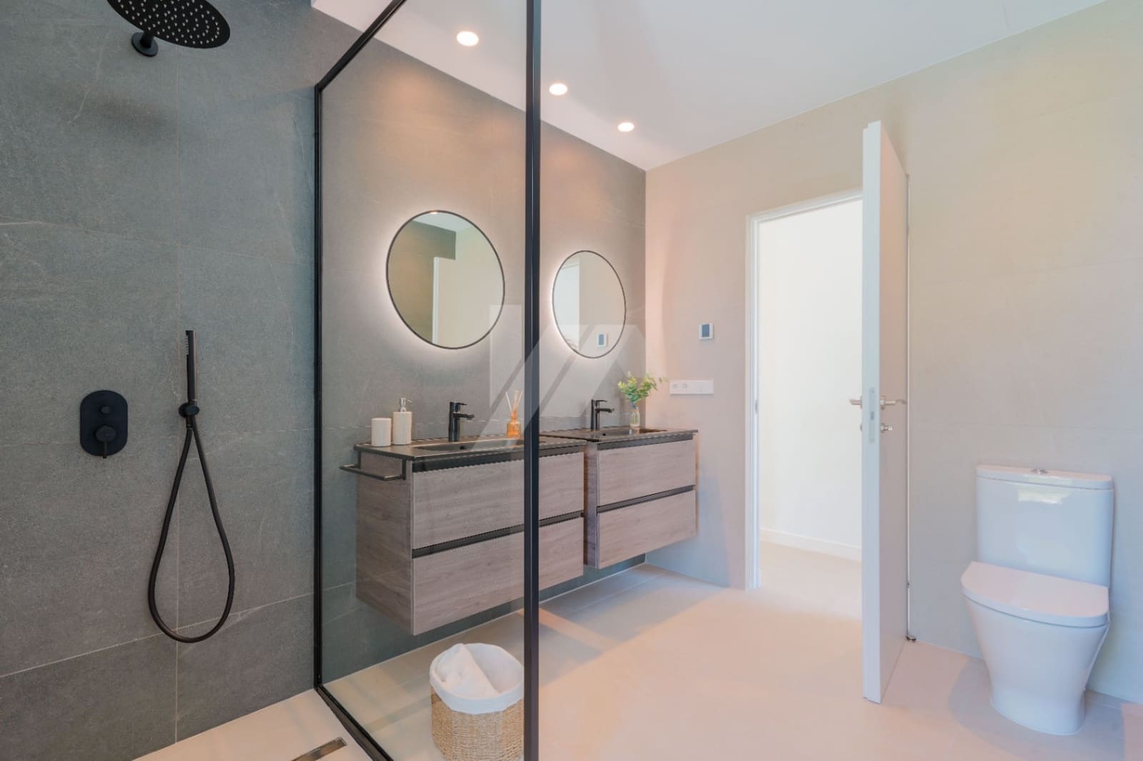 4 slaapkamer Villa te koop in Moraira met zwembad garage - € 1.499.000 (Ref: 9451409)