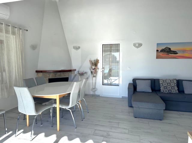 Chalet de 3 habitaciones en Teulada Pueblo, Teulada-Moraira en venta con piscina garaje - 850.000 € (Ref: 9465974)