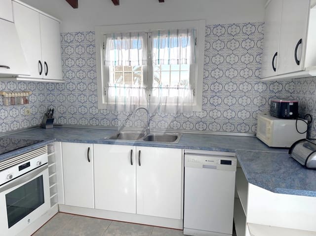 Chalet de 3 habitaciones en Teulada Pueblo, Teulada-Moraira en venta con piscina garaje - 850.000 € (Ref: 9465974)