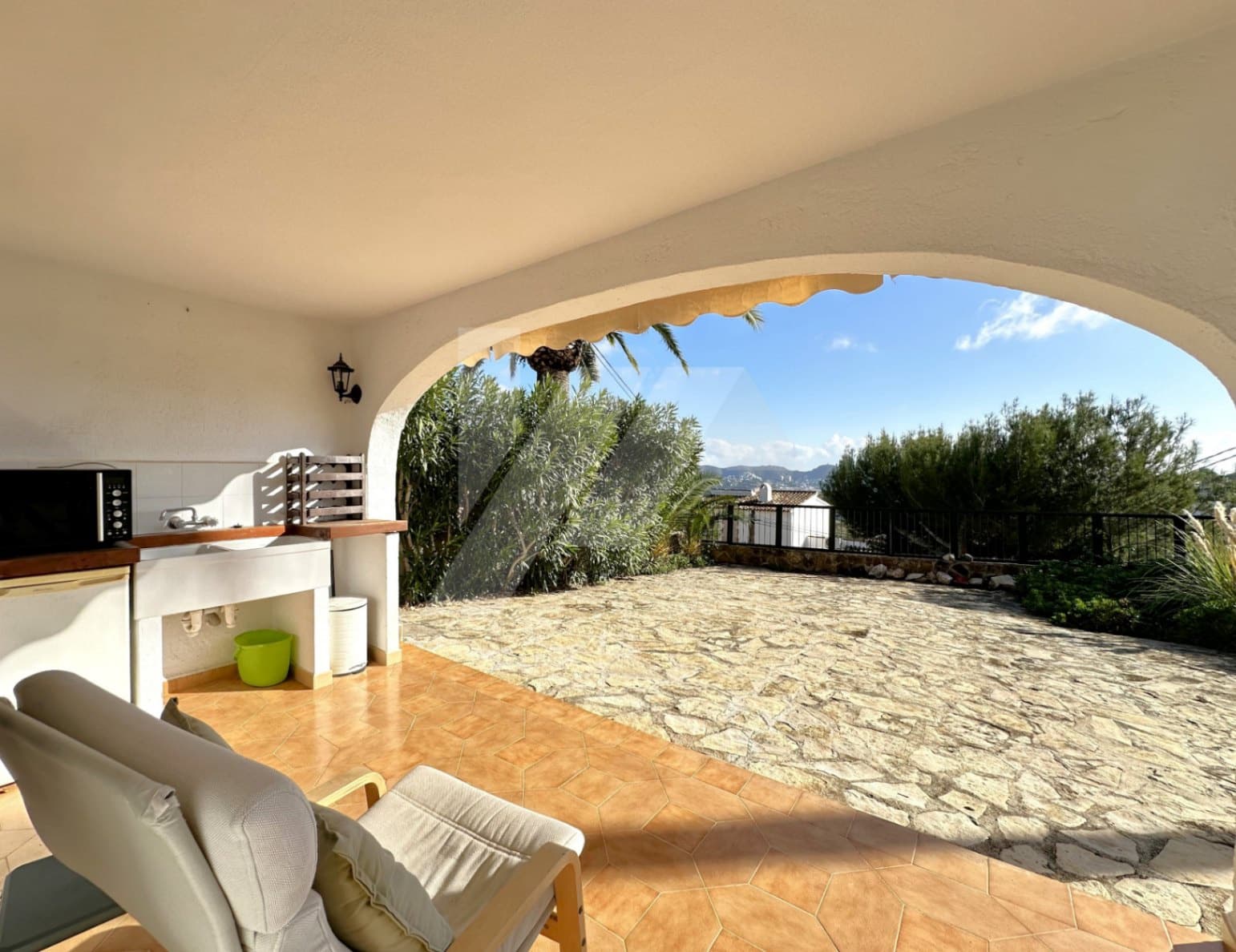 2 Zimmer Bungalow zu verkaufen in Moraira mit Pool Garage - 439.000 € (Ref: 9467636)