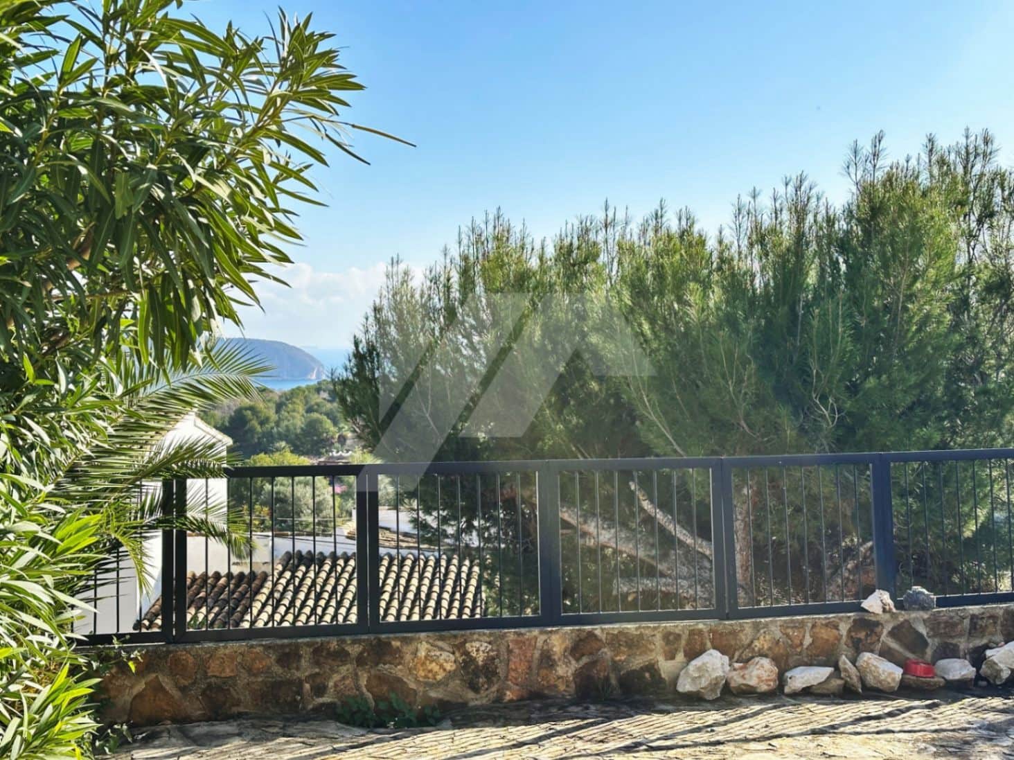 2 Zimmer Bungalow zu verkaufen in Moraira mit Pool Garage - 439.000 € (Ref: 9467636)