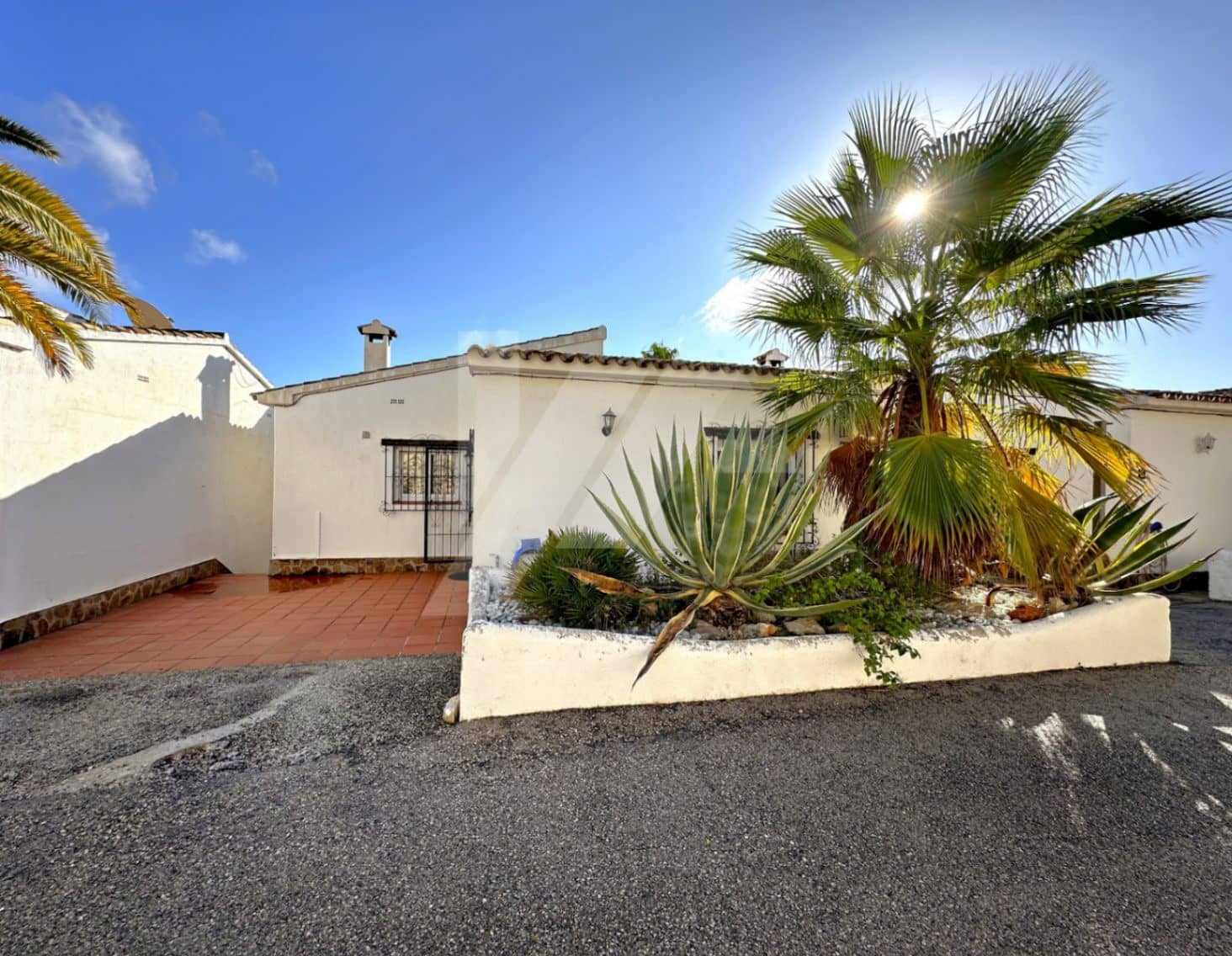 2 Zimmer Bungalow zu verkaufen in Moraira mit Pool Garage - 439.000 € (Ref: 9467636)