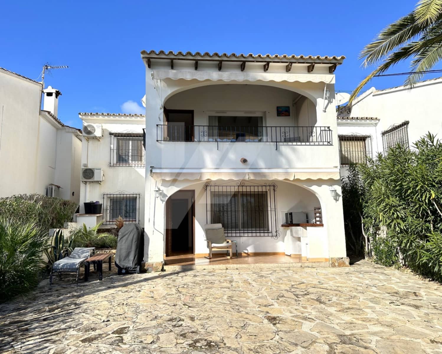 2 Zimmer Bungalow zu verkaufen in Moraira mit Pool Garage - 439.000 € (Ref: 9467636)