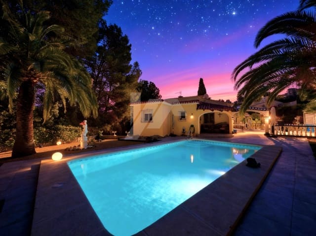 2 bedroom Villa for sale in Benissa with pool garage - € 550,000 (Ref: 9471588)