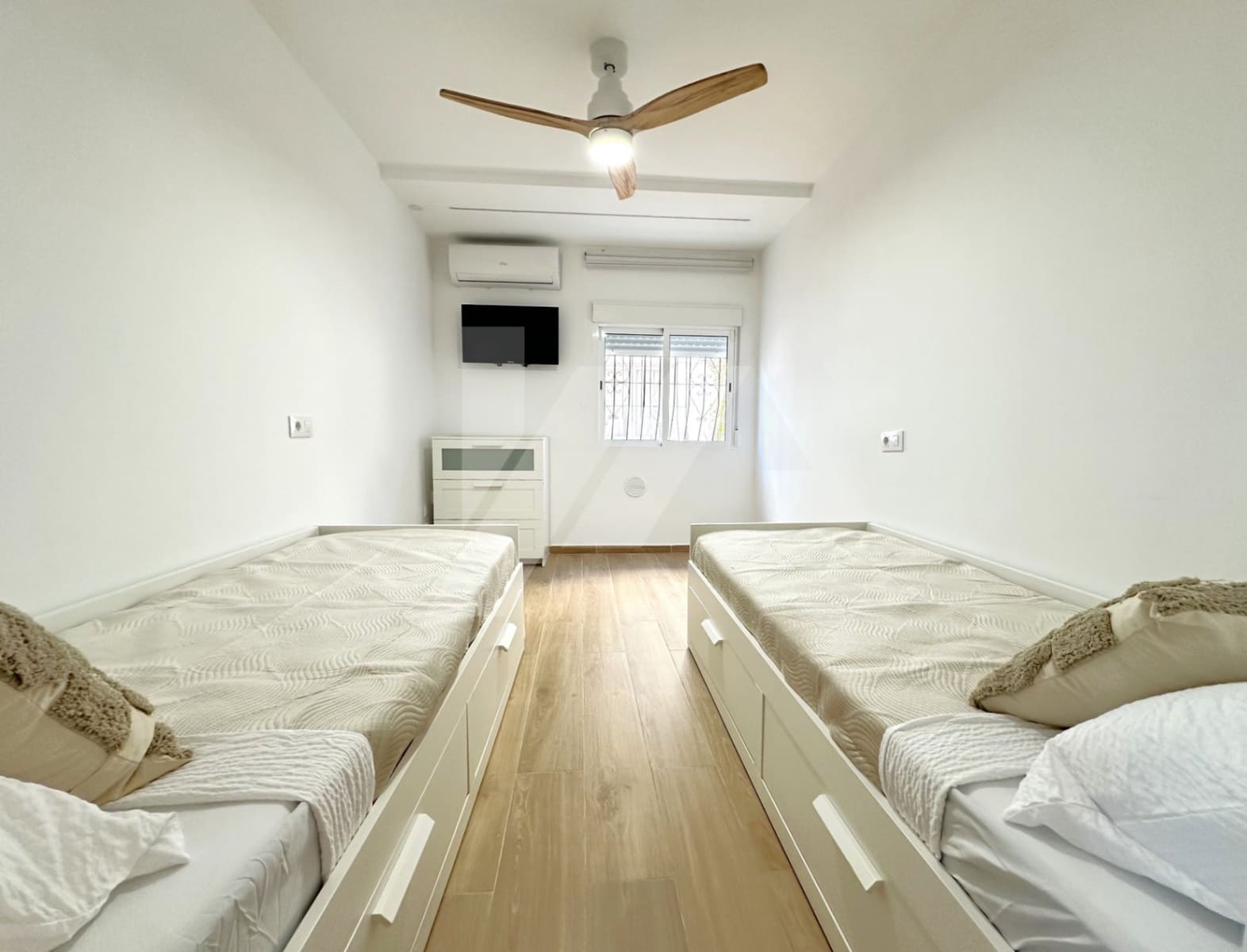 2 bedroom Bungalow for sale in Benitachell / Benitatxell with pool garage - € 265,000 (Ref: 9553164)