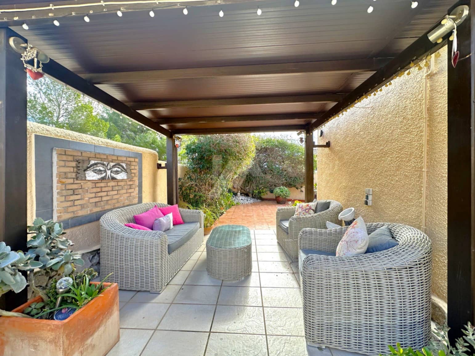 2 soverom Villa til salgs i Moraira med svømmebasseng garasje - € 475 000 (Ref: 9570092)