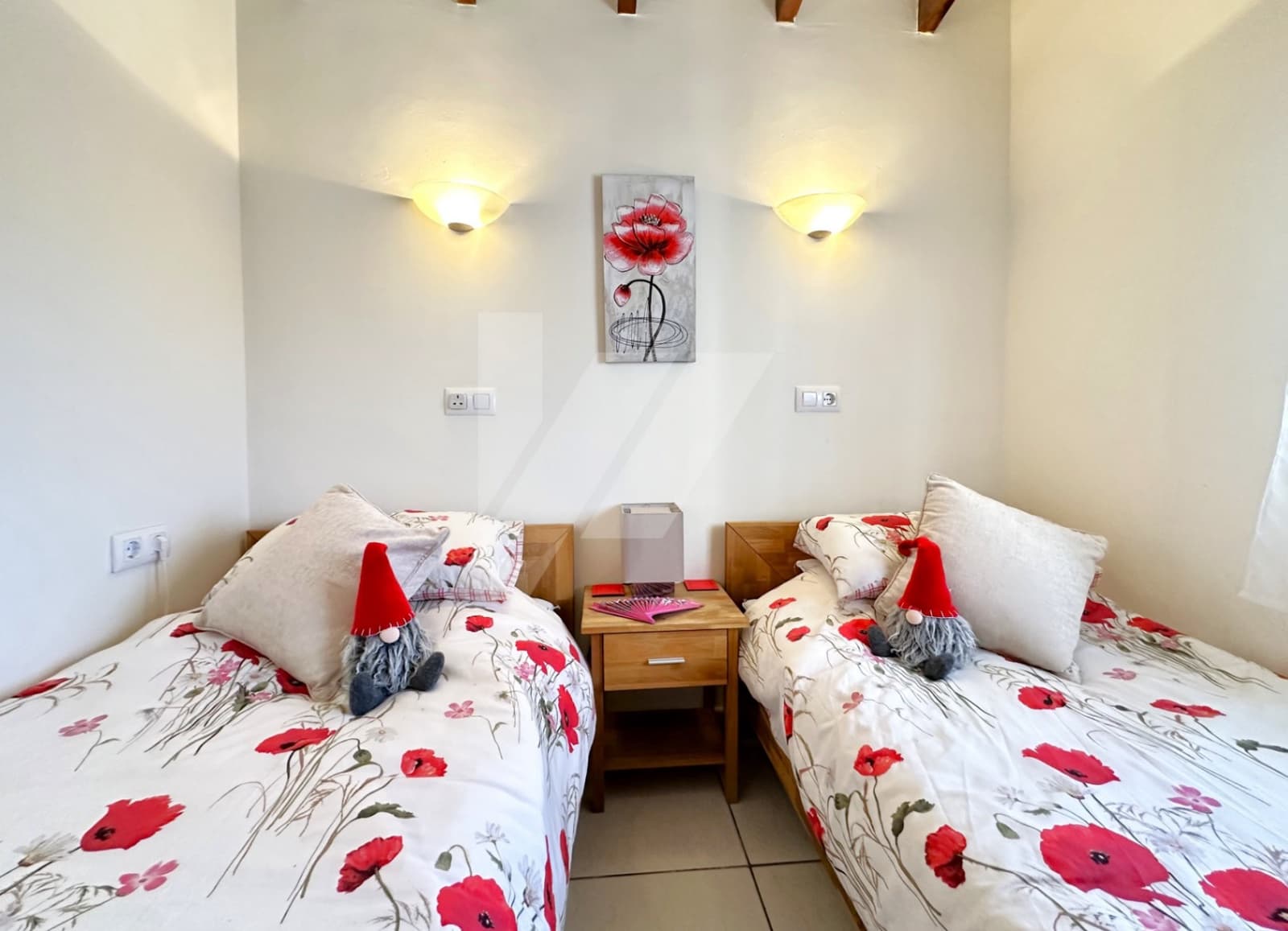 2 bedroom Villa for sale in Moraira with pool - € 475,000 (Ref: 9570092)