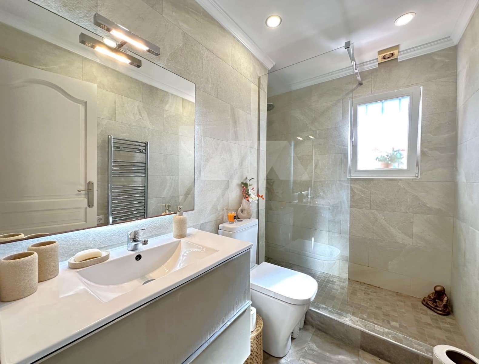 2 bedroom Villa for sale in Moraira with pool - € 475,000 (Ref: 9570092)