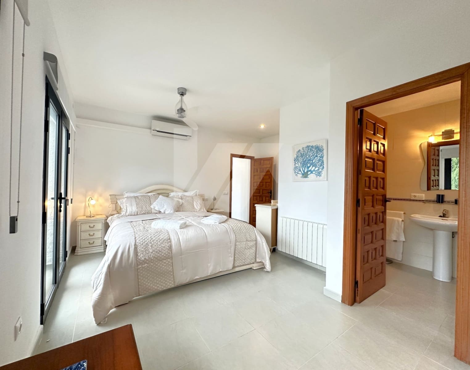 5 quarto Moradia para venda em Moraira com piscina garagem - 1 150 000 € (Ref: 9572149)