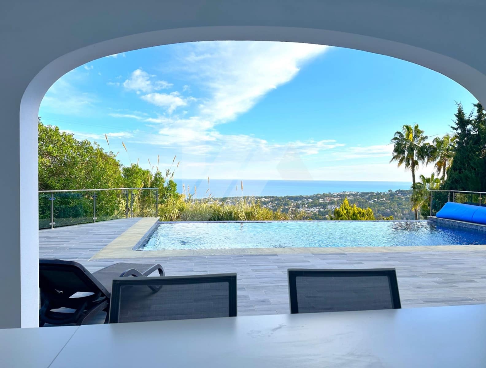 5 quarto Moradia para venda em Moraira com piscina garagem - 1 150 000 € (Ref: 9572149)