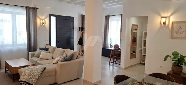 3 camera da letto Casa in vendita in Senija con piscina - 320.000 € (Rif: 9580291)