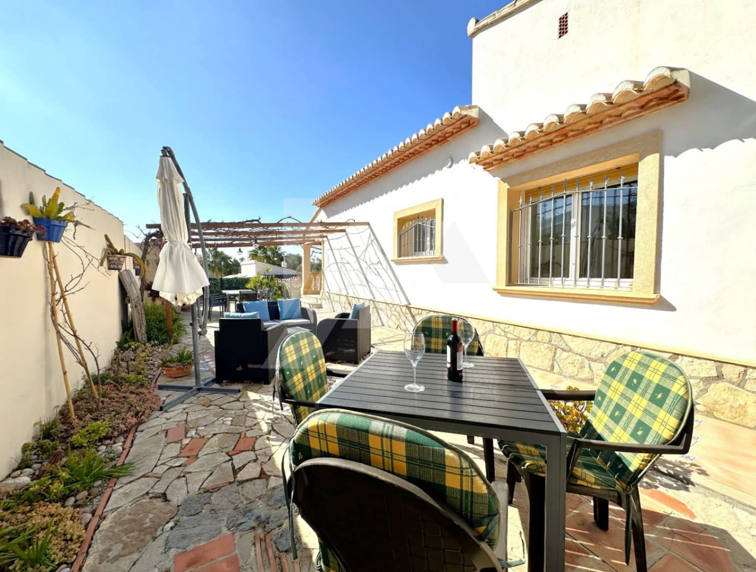 5 sovrum Villa till salu i Benissa med pool garage - 1 190 000 € (Ref: 9632674)