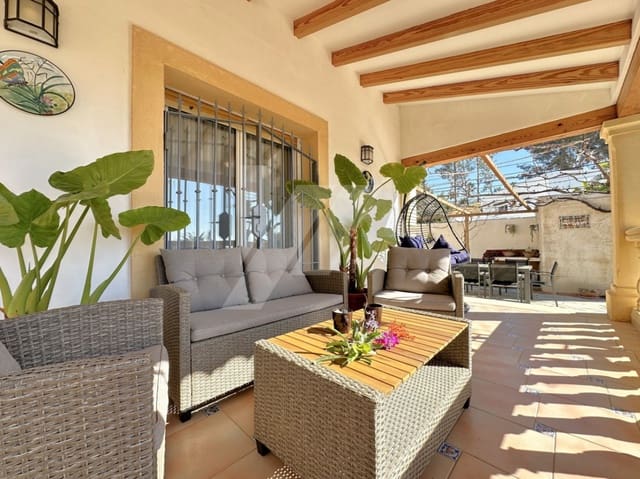 5 sovrum Villa till salu i Benissa med pool garage - 1 190 000 € (Ref: 9632674)