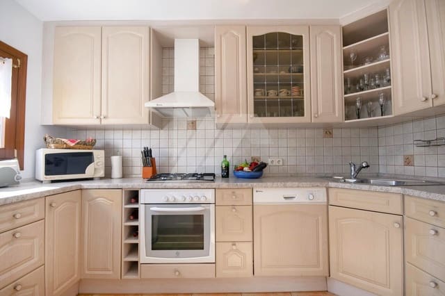 2 Zimmer Villa zu verkaufen in Benissa mit Pool Garage - 549.000 € (Ref: 9652397)