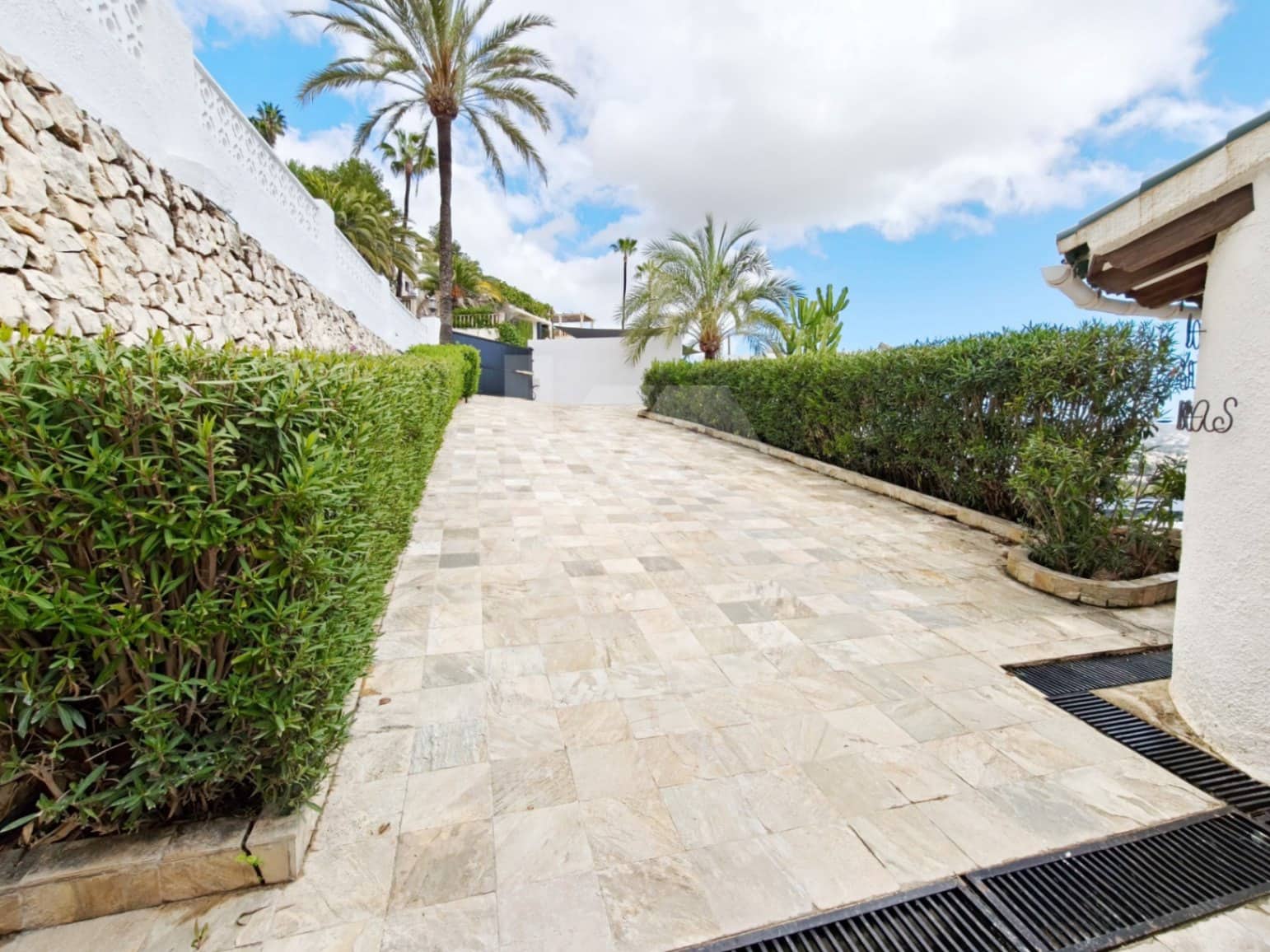 4 soverom Villa til salgs i Moraira med svømmebasseng garasje - € 1 199 000 (Ref: 9654206)