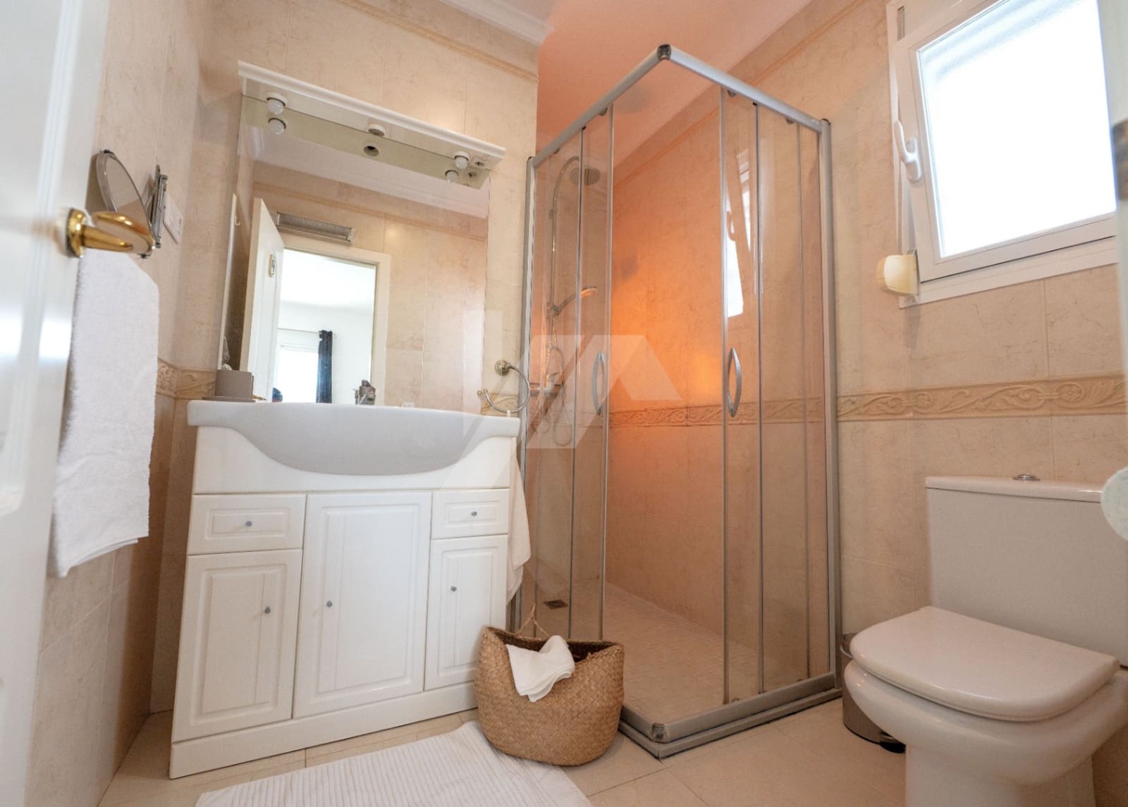 3 makuuhuone Bungalow myytävänä paikassa Moraira mukana uima-altaan 
autotalli - 549 000 € (Ref: 9656993)