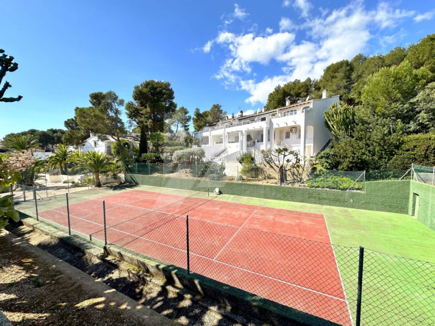 2 sypialnia Bungalow na sprzedaż w Moraira z basenem garażem - 369 000 € (Ref: 9669196)