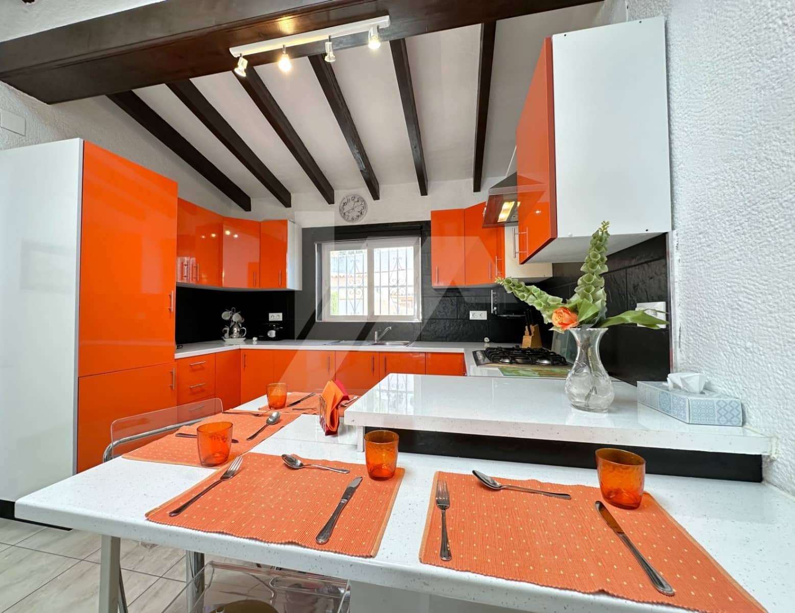 2 sypialnia Bungalow na sprzedaż w Moraira z basenem garażem - 369 000 € (Ref: 9669196)