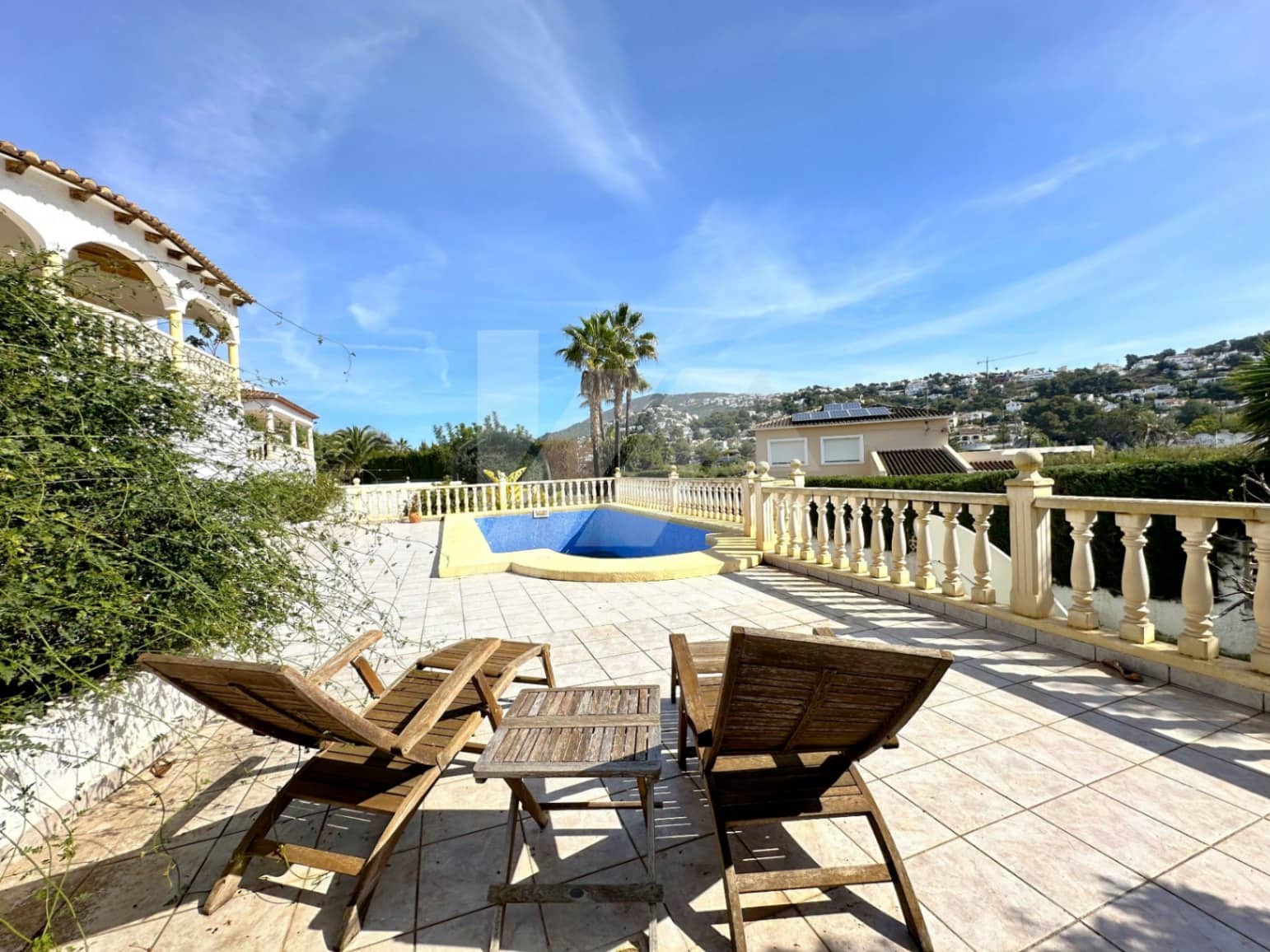 3 bedroom Villa for sale in Moraira with pool garage - € 595,000 (Ref: 9676309)