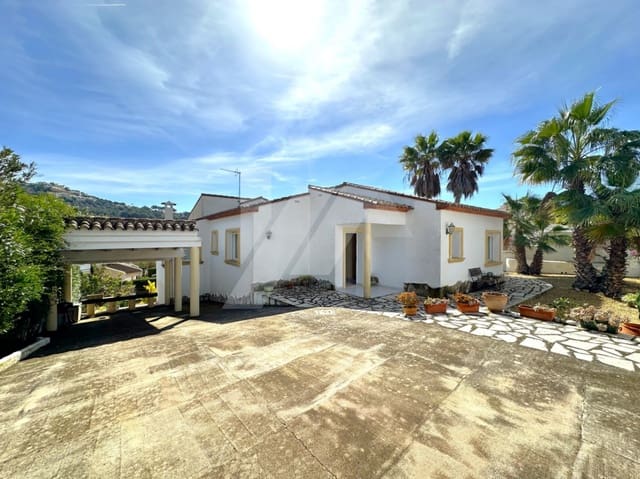 3 bedroom Villa for sale in Benimeit - Tabaira, Teulada-Moraira with pool garage - € 595,000 (Ref: 9676309)