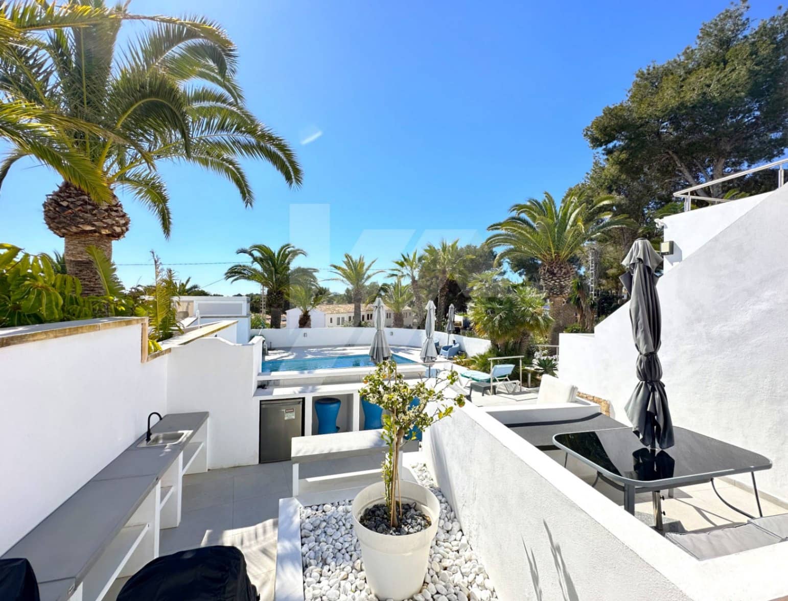2 Zimmer Villa zu verkaufen in Moraira mit Pool Garage - 875.000 € (Ref: 9687366)
