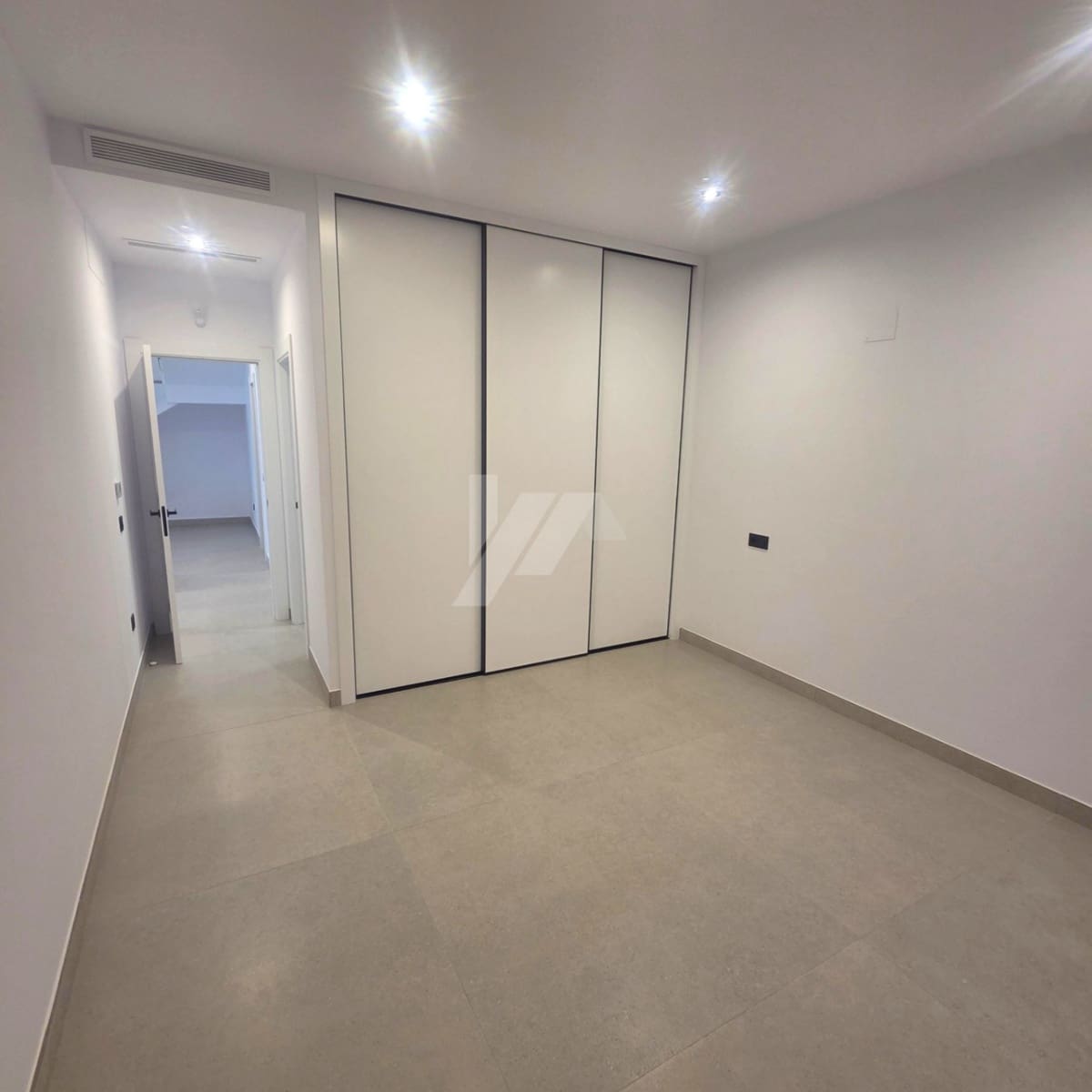 3 makuuhuone Huvila myytävänä paikassa Calpe / Calp mukana uima-altaan 
autotalli - 1 135 000 € (Ref: 9733410)