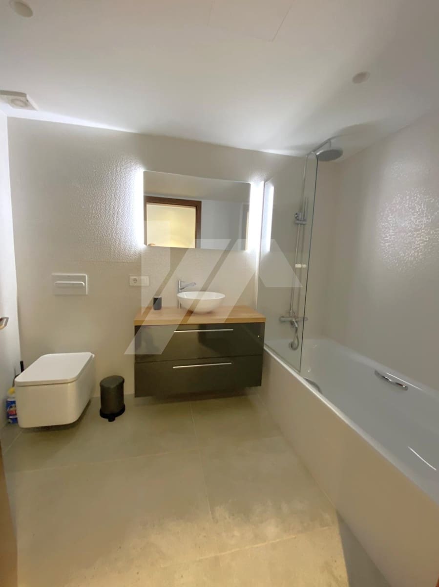 4 sypialnia Willa na sprzedaż w Calpe / Calp z basenem garażem - 1 250 000 € (Ref: 9733772)