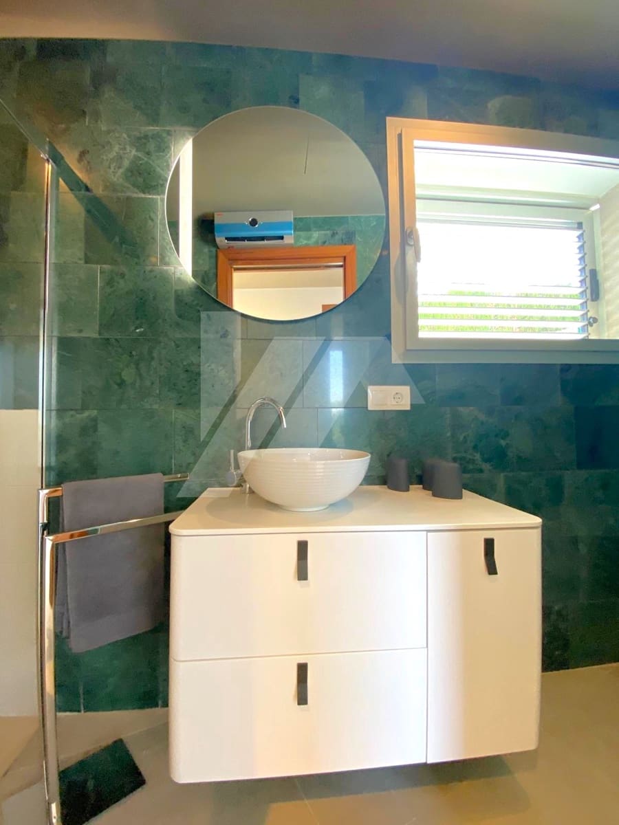 4 sypialnia Willa na sprzedaż w Calpe / Calp z basenem garażem - 1 250 000 € (Ref: 9733772)