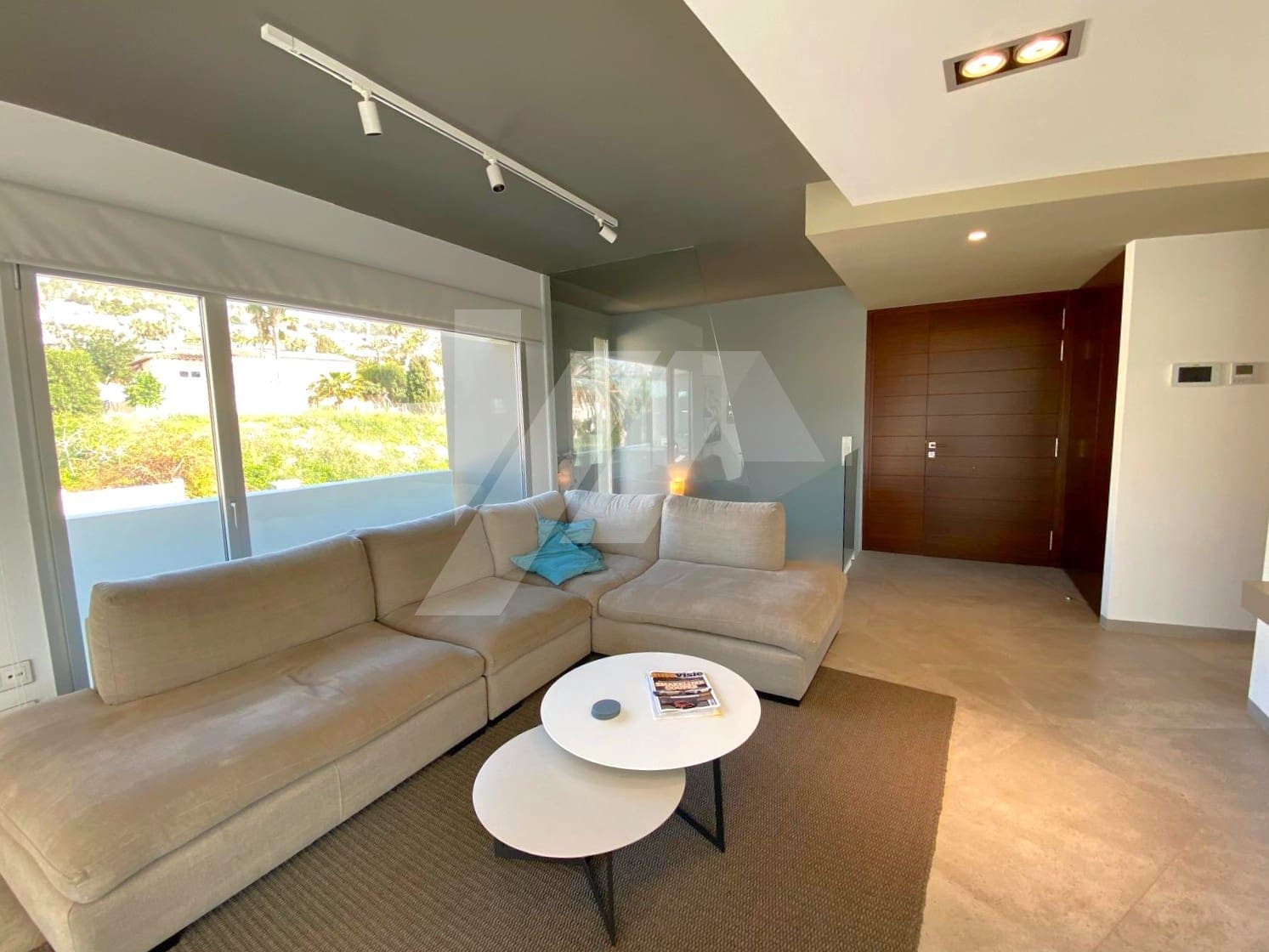 4 sypialnia Willa na sprzedaż w Calpe / Calp z basenem garażem - 1 250 000 € (Ref: 9733772)