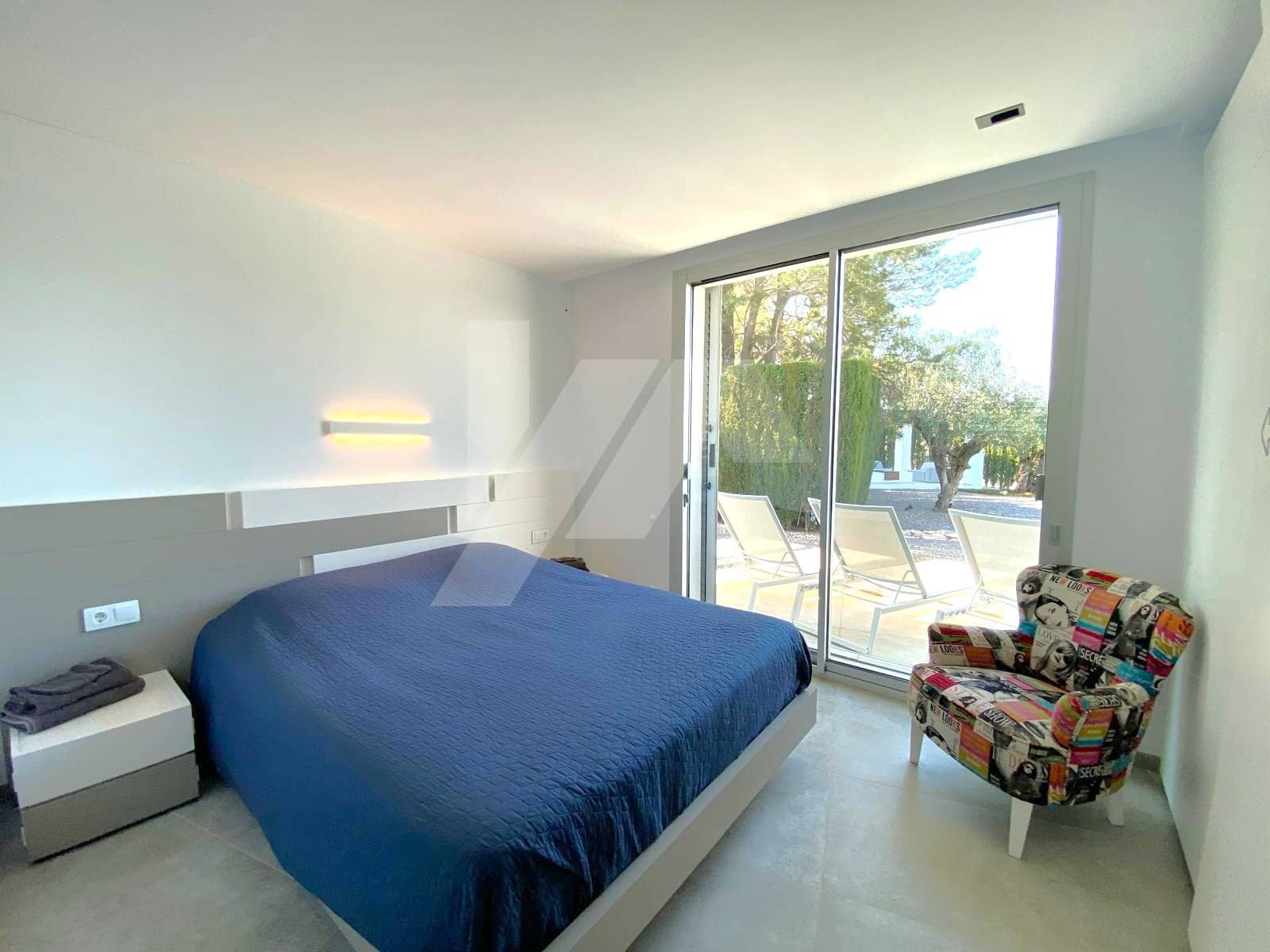 4 sypialnia Willa na sprzedaż w Calpe / Calp z basenem garażem - 1 250 000 € (Ref: 9733772)