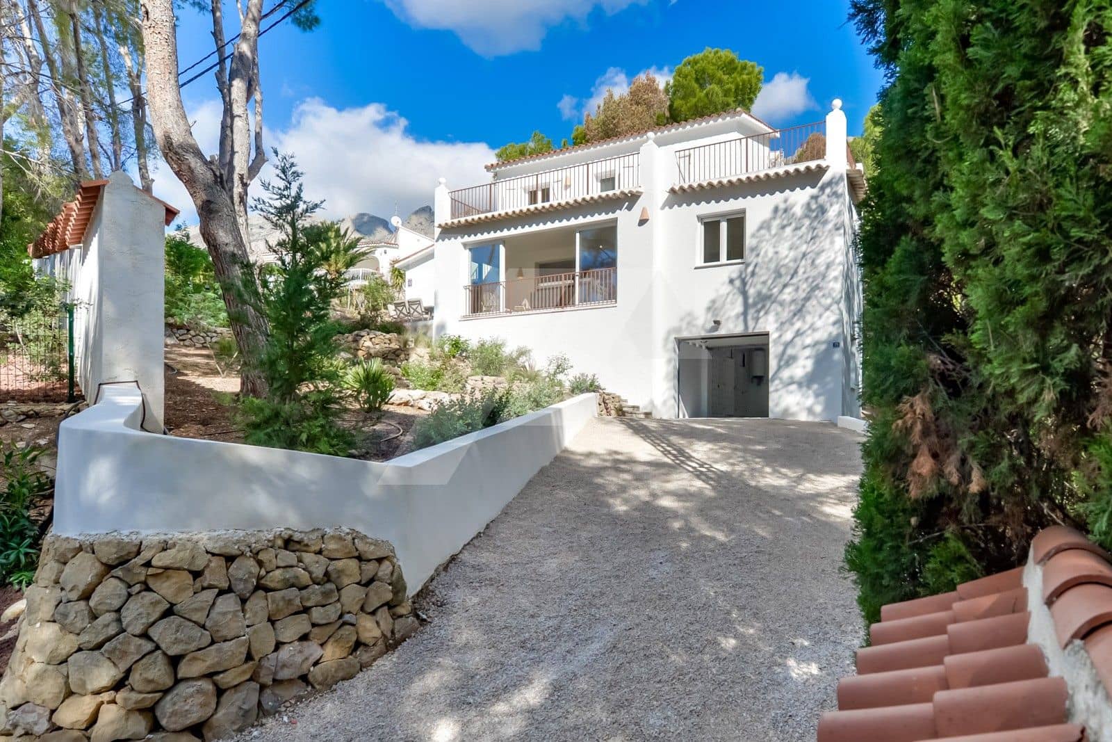 3 soveværelse Villa til salg i Altea la Vella med swimmingpool garage - € 649.000 (Ref: 9749347)