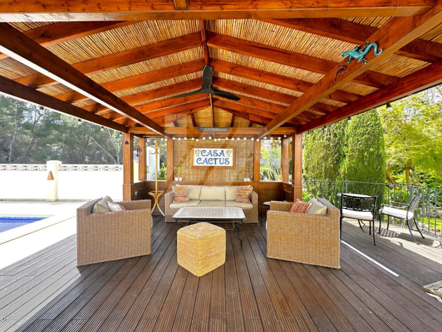 2 soverom Villa til salgs i Montemar med svømmebasseng garasje - € 625 000 (Ref: 9757796)