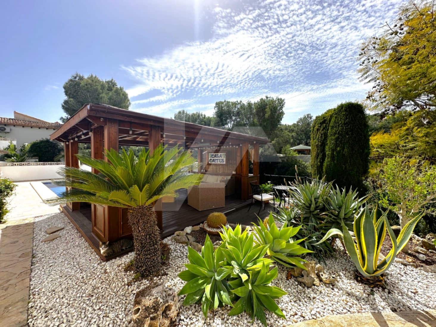 2 soverom Villa til salgs i Montemar med svømmebasseng garasje - € 625 000 (Ref: 9757796)